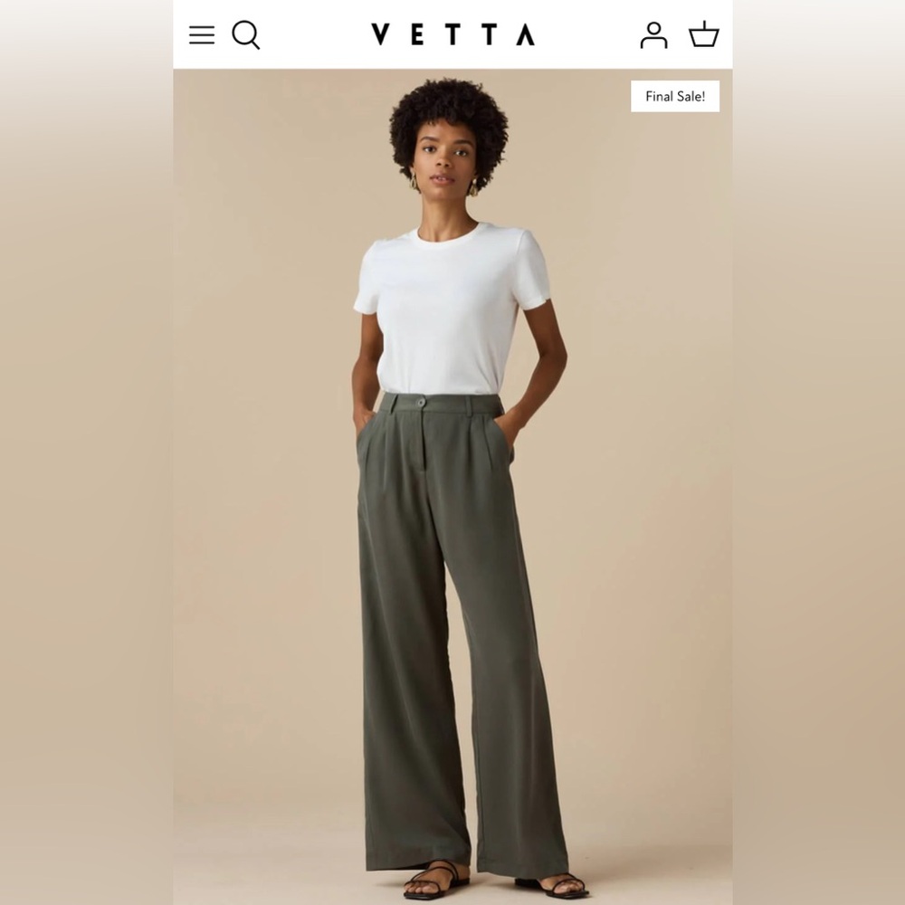 Wide leg trousers